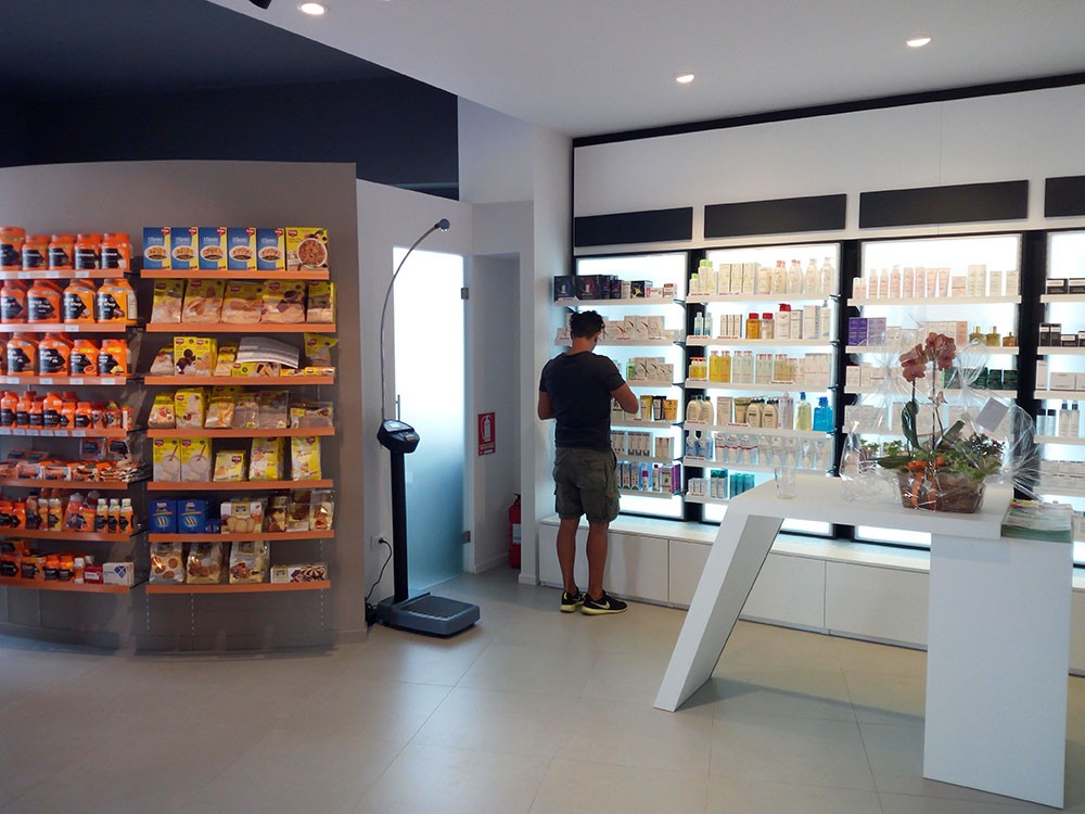 Farmacia Dei Colli Veronesi: misuratore Farmagosta