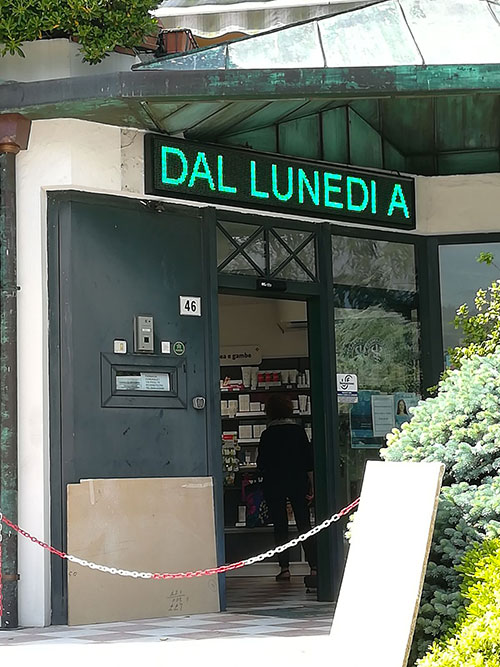 Farmacia De Probizer - Villa Lagarina TN - Insegna Farmagosta